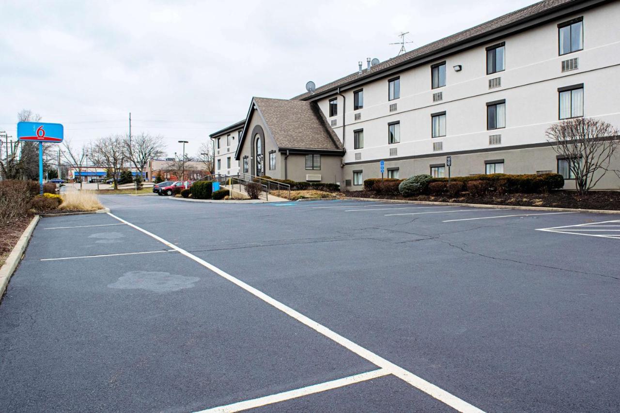 Welcome Suites Springdale Exterior photo